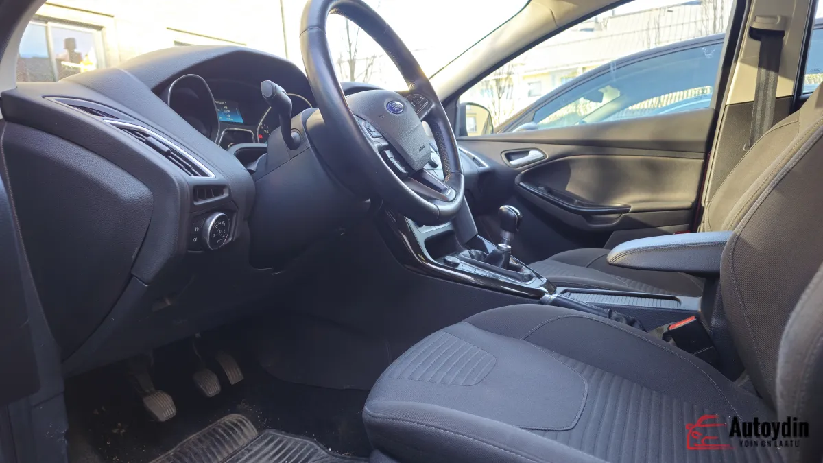 Highlights 2015 Ford  Focus Titanium for sale in Vaasa