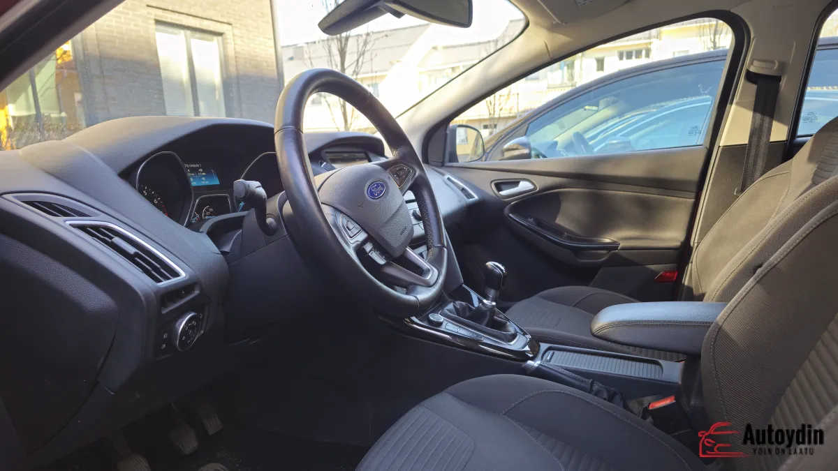 Highlights 2015 Ford  Focus Titanium for sale in Vaasa