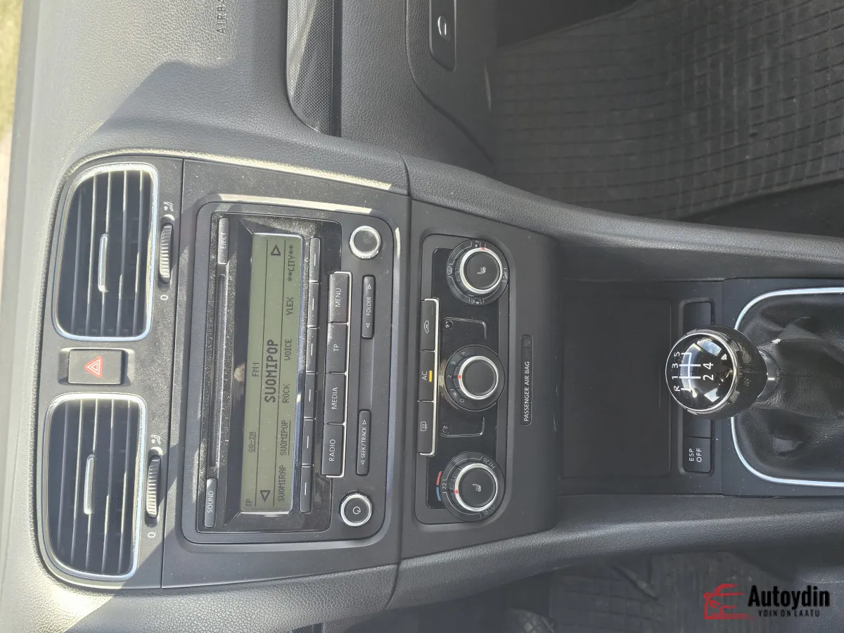Highlights 2009 Volkswagen Golf Mk6 for sale in Vaasa